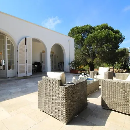 La Perla Bianca Villa *
